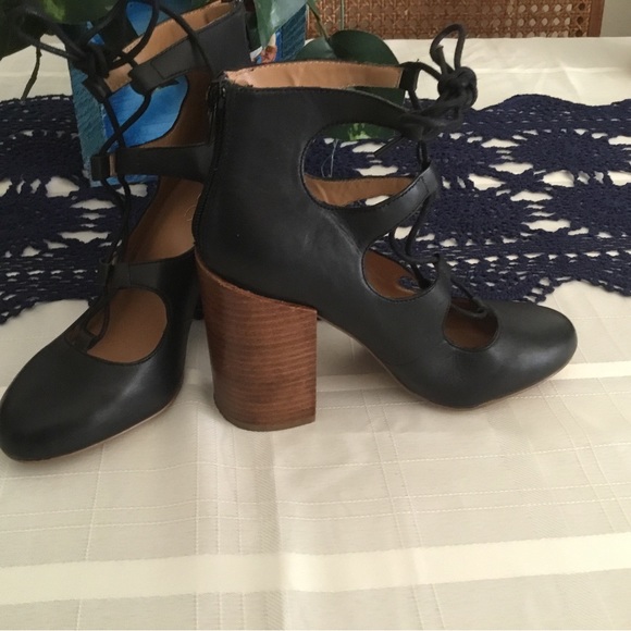 HP-ALDO BLACK LEATHER TIE LACE 4” BLOCK SQUARE HEEL SHOES/ NEW CONDITION /SIZE 6 - Picture 6 of 12